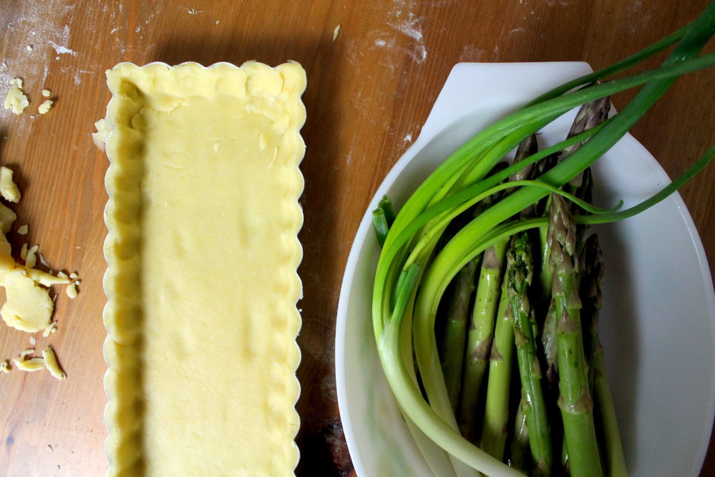 Spargeltarte in the making